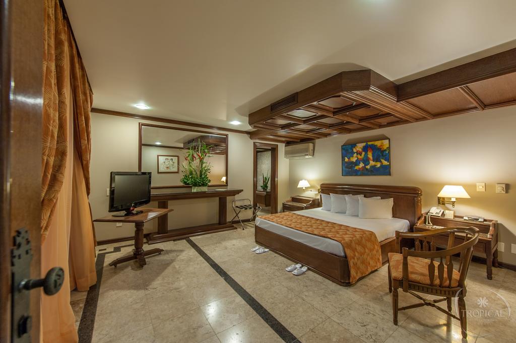 Hotel 3